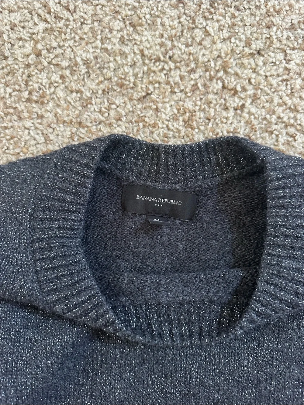 Banana Republic Sweater - Picture 3 of 3